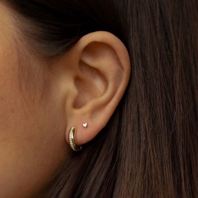 Violet Earparty